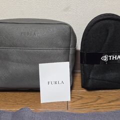 FURLA フルラ ポーチ グレージュ 雑貨 タイ航空 ビジネスクラス 非売品の画像