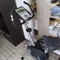 定価数万円　アルインコ　邪魔なので超激安　高級 フィットネスバイク　エアロバイク　ダイエット　自転車　ランニングマシン　ウォーカーマシンの画像