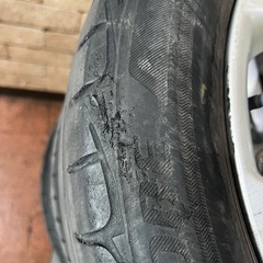 17インチアルミホイール付きタイヤ 日産純正アルミホイール  の画像