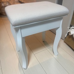 ドレッサー三面鏡タイプの画像