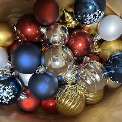 IKEA VINTER2021 クリスマスツリー  170cm オーナメント セットの画像