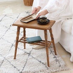 サイドテーブル/ナイトテーブルの画像