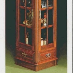 11月3日(月)までの引取限定【希少/破格】オールドカリモク karimoku コロニアル コーナーボード 食器棚 サイドキャビネット キュリオケース アーリーアメリカン様式 の画像