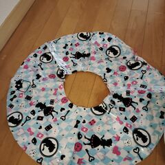 子供用スノーケルマスクと浮き輪とマリンシューズセットの画像