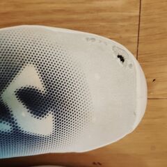 子供用スノーケルマスクと浮き輪とマリンシューズセットの画像