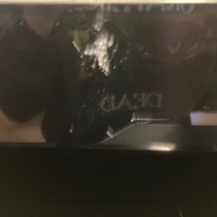 割れたテレビ Panasonic65V型の画像