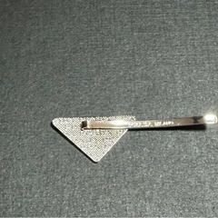 PRADAへあぴヘアピンの画像