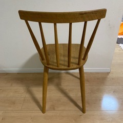 ハイチェア CRASHGATEの画像