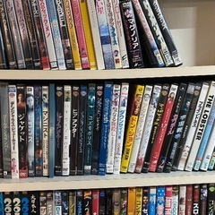 DVD 120本程の画像