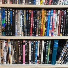 DVD 120本程の画像