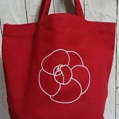 CHANELノベルティ　ロゴトートばバックの画像