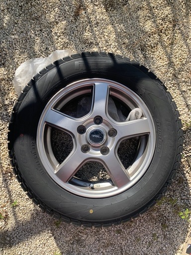 ヴォクシー80などスタッドレスホイール4本セット