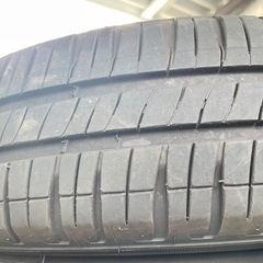 145/80R13ミシュランタイヤ&ホイールの画像