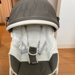 ベビー　バウンサー　の画像