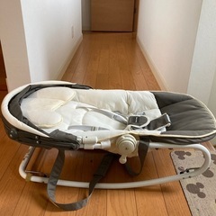 ベビー　バウンサー　の画像