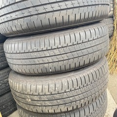 175/65R15ブリヂストンタイヤ&ホイールの画像