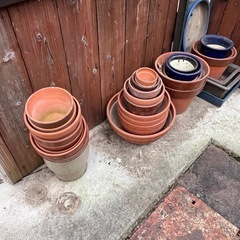 陶器製　植木鉢の画像