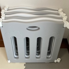 ベビーサークルの画像