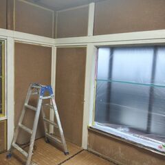 【DIY中の大家さん】手伝い希望の仲間がいます！一緒に作業…