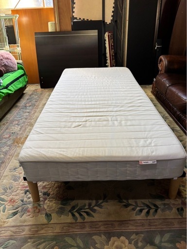 ベッド　マットレス
