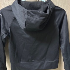 NIKEキッズパーカーの画像