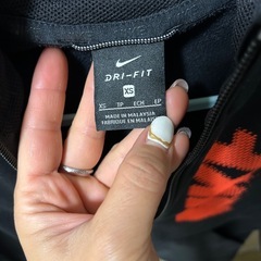 NIKEキッズパーカーの画像