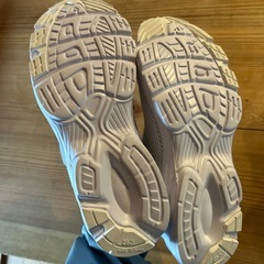 【未使用】白い上履き 26cmの画像