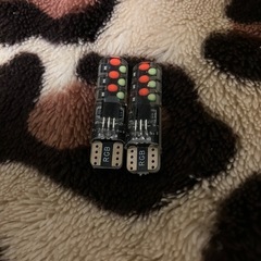 T10マルチカラーledポジション
ランプの画像