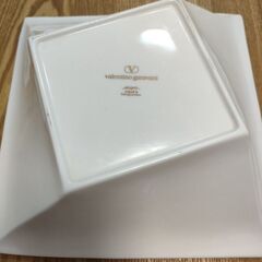 【引き渡し者決定済】valentino garavaniの画像