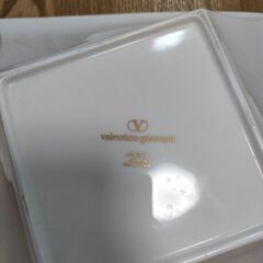 【引き渡し者決定済】valentino garavaniの画像