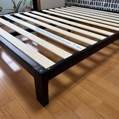 ベッドフレーム(ダブル)
の画像