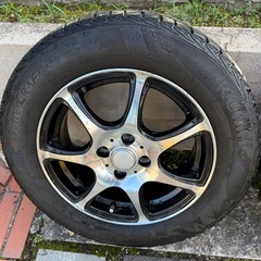 185/65R15 スタッドレスの画像