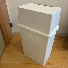 like-it ゴミ箱 25little
の画像