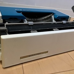 英文タイプライターの画像