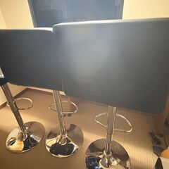 カウンターチェア おしゃれ バーチェア 回転（３脚）の画像