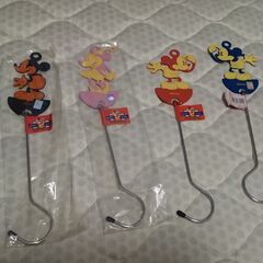 ディズニーキャラクターフック８本セットの画像