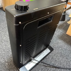 ＼決まりました！／【2022年製　電気ストーブ】取りに来ていただける方お願いしますの画像