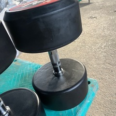 ラバーダンベル35kg2個定価5万円の画像