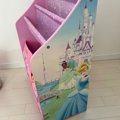 delta製ディズニープリンセス　おもちゃ絵本収納の画像