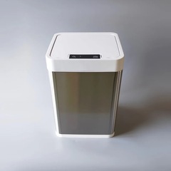 【新品】自動開閉ゴミ箱の画像