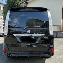 フリップダウンモニター付き！8人乗り☆ガソリン代 節約☆S-HYBRID入りました‼️25年式☆車検2年付き！大人気☆ニッサン セレナ☆フリップダウンモニター付き☆Bluetooth対応SDナビ☆走行中DVD見れます☆バックカメラ☆ドラレコ付きのフル装備☆電動スライドドア☆ウィンカーミラー☆フル装備☆フルエアロ☆車内広々三列シート‼️の画像