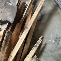 廃材どうぞ無料の画像