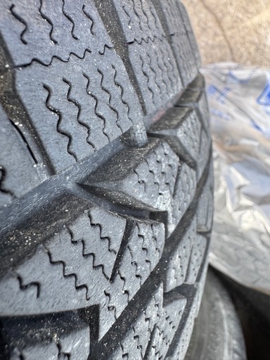 【ブリヂストン ブリザック VL1】195/80R15 107/105L LT スタッドレス 4本セット（ホイール付き）