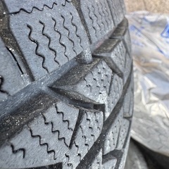 【ブリヂストン ブリザック VL1】195/80R15 107/105L LT スタッドレス 4本セット（ホイール付き）の画像