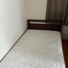 引き取り限定！セミダブルベッド差し上げます！の画像