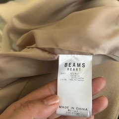 【BEAMS】コートの画像