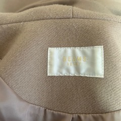【BEAMS】コートの画像