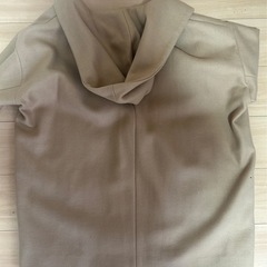 【BEAMS】コートの画像