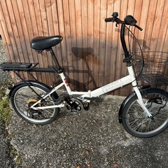 折りたたみ自転車
の画像