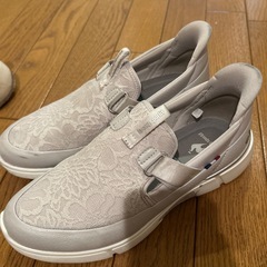 レディース　スニーカー2足の画像